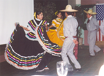 Riviera Hotel Folkloric Dancers