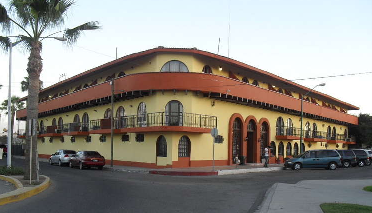 La Pinta Hotel